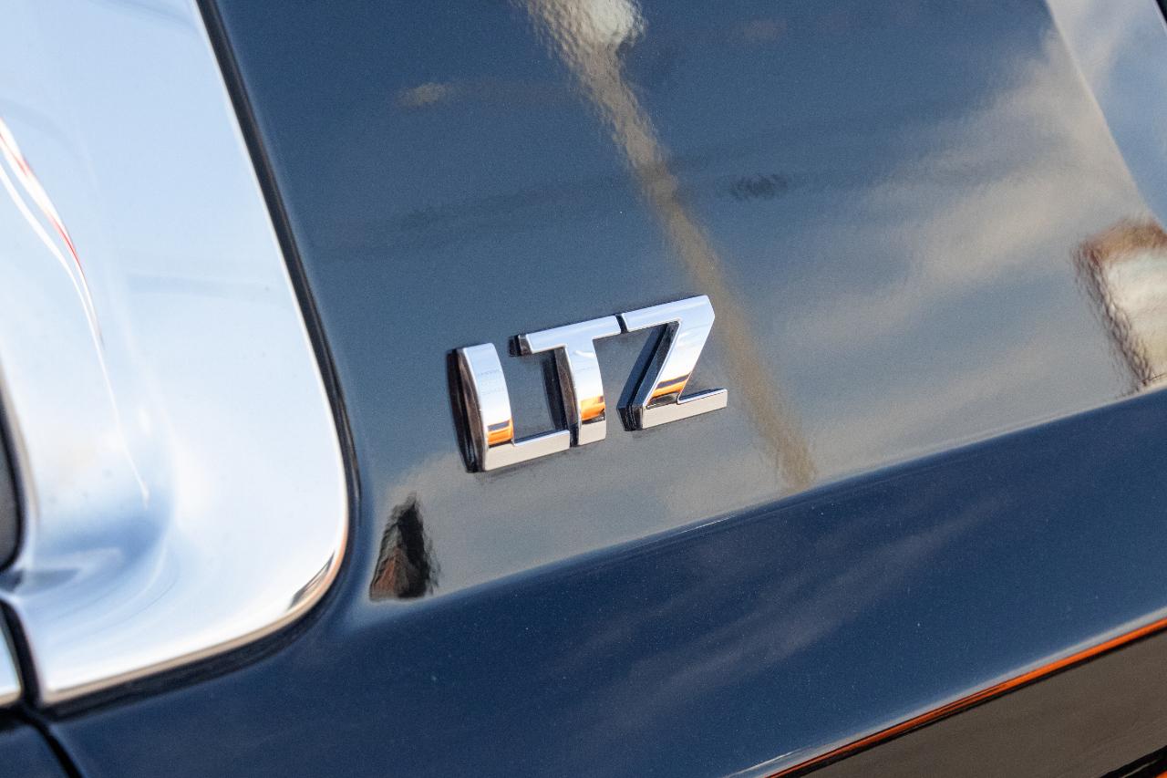 Chevrolet Suburban 4WD 4dr LTZ 2015