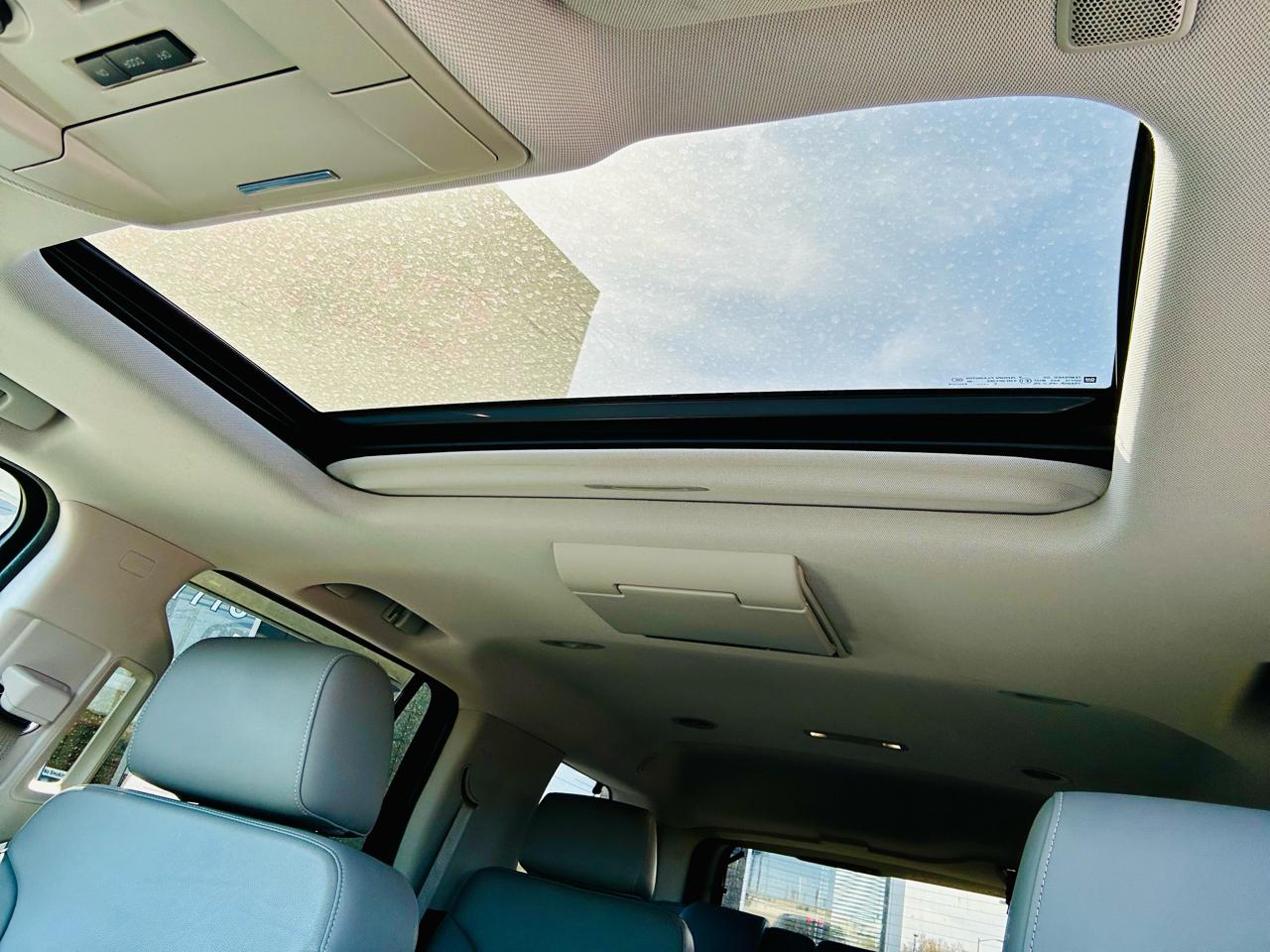 Chevrolet Tahoe 4WD 4dr LT 2016