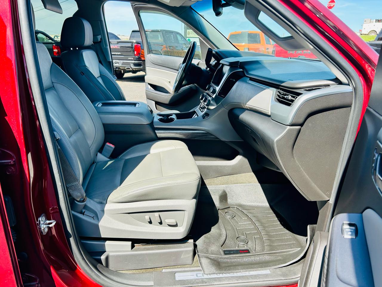 Chevrolet Tahoe 4WD 4dr LT 2016