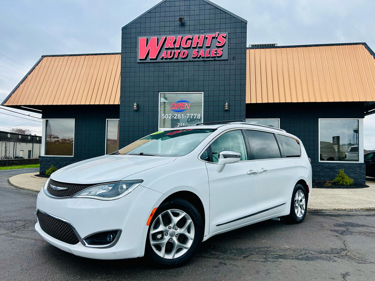 2019 Chrysler Pacifica Limited FWD