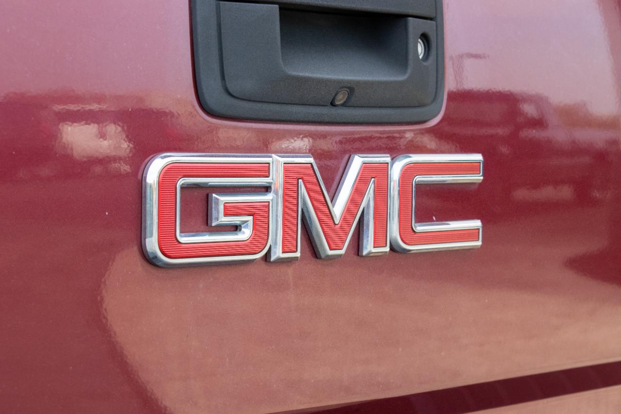 GMC Sierra 1500 4WD Crew Cab 153.0" SLT 2014