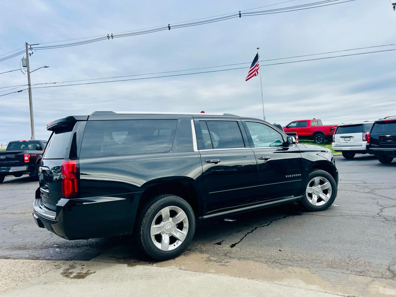 Chevrolet Suburban 4WD 4dr 1500 Premier 2017