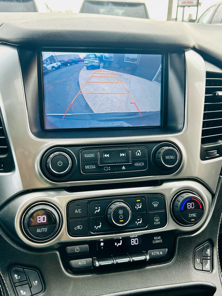 Chevrolet Suburban 4WD 4dr 1500 Premier 2017