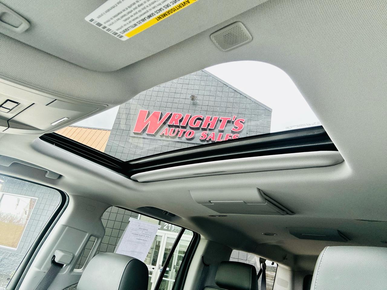 Chevrolet Suburban 4WD 4dr 1500 Premier 2017