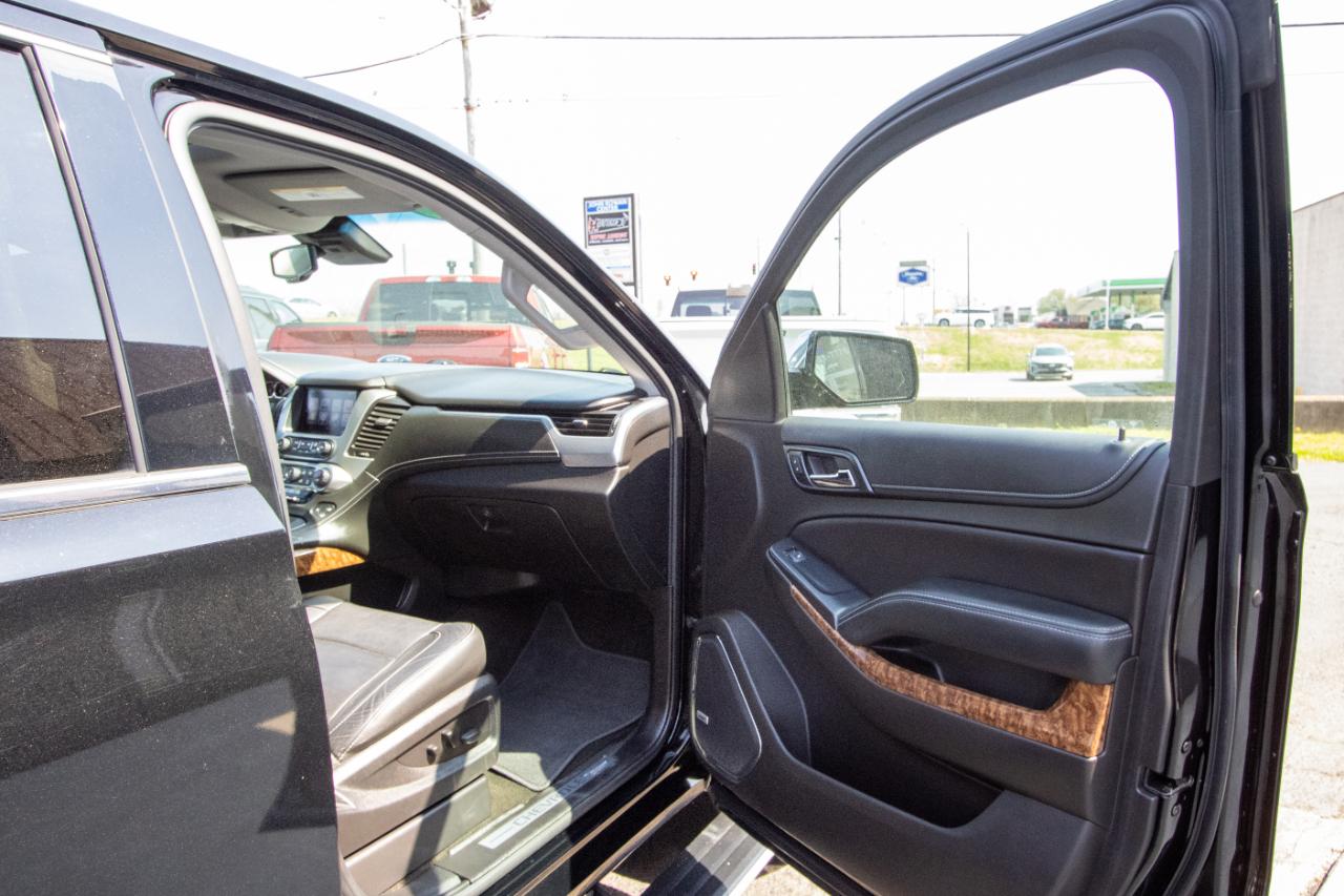 Chevrolet Suburban 4WD 4dr 1500 Premier 2017