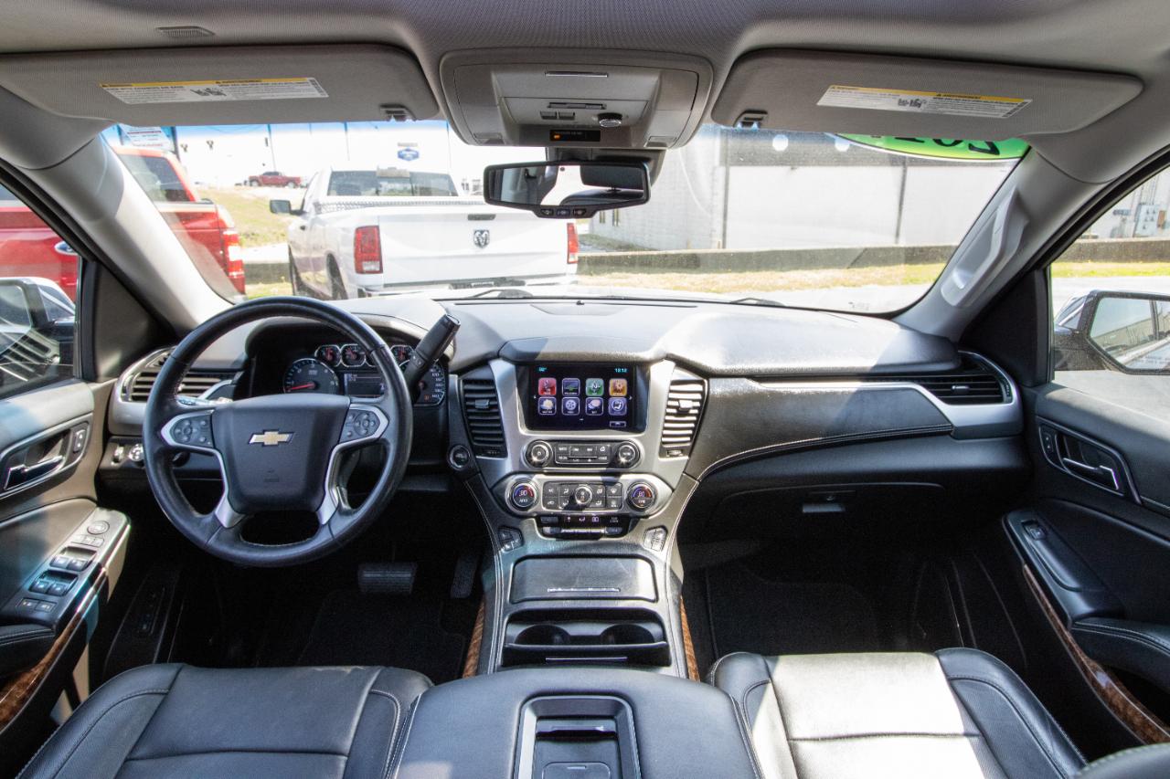 Chevrolet Suburban 4WD 4dr 1500 Premier 2017