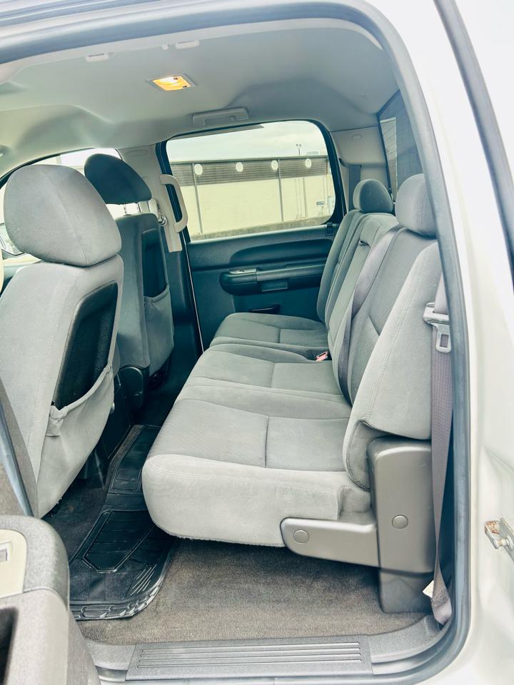 Chevrolet Silverado 1500 4WD Crew Cab 143.5" LT 2009