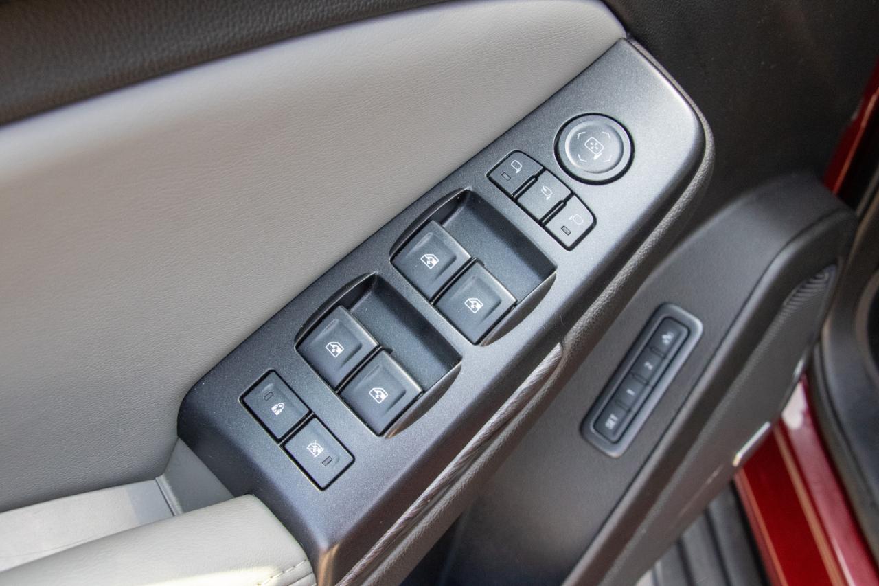 Chevrolet Tahoe 4WD 4dr Premier 2018