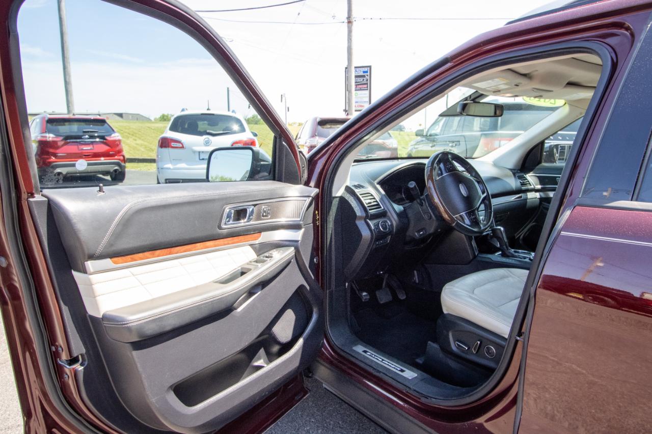 Ford Explorer Platinum 4WD 2018