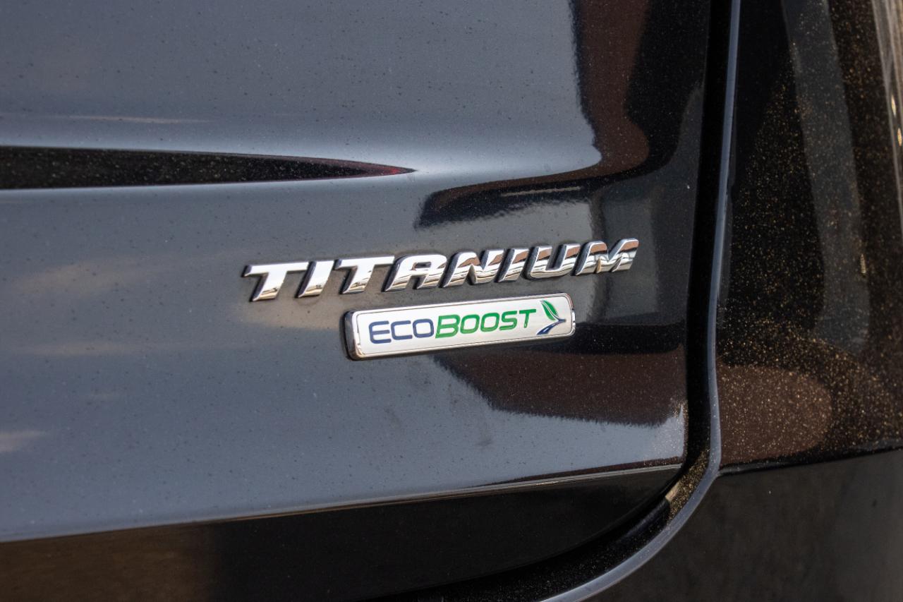 Ford Fusion Titanium FWD 2019