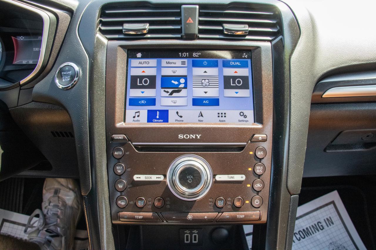 Ford Fusion Titanium FWD 2019