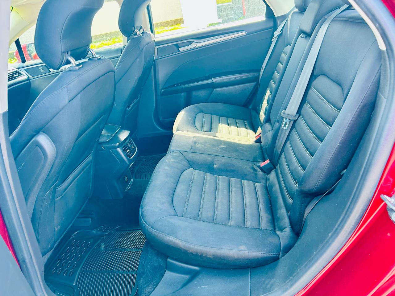 Ford Fusion 4dr Sdn SE FWD 2015