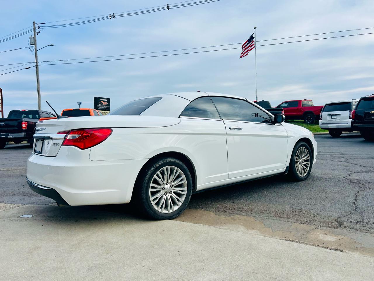 Chrysler 200 2dr Conv Limited 2013