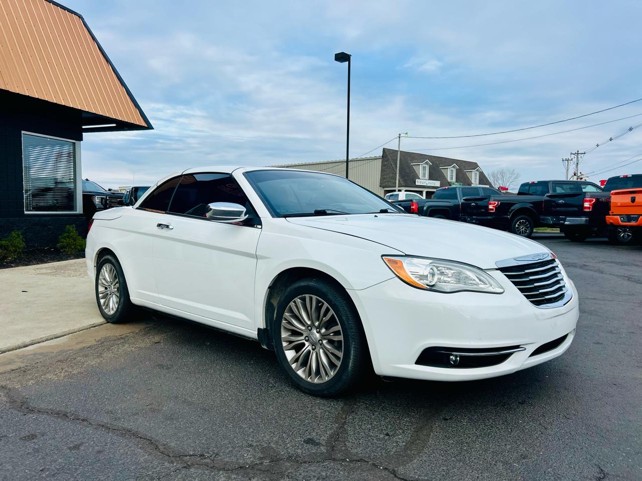 Chrysler 200 2dr Conv Limited 2013