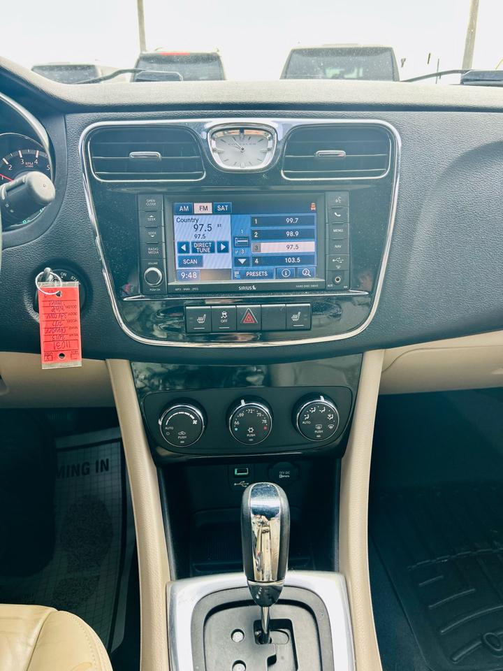 Chrysler 200 2dr Conv Limited 2013