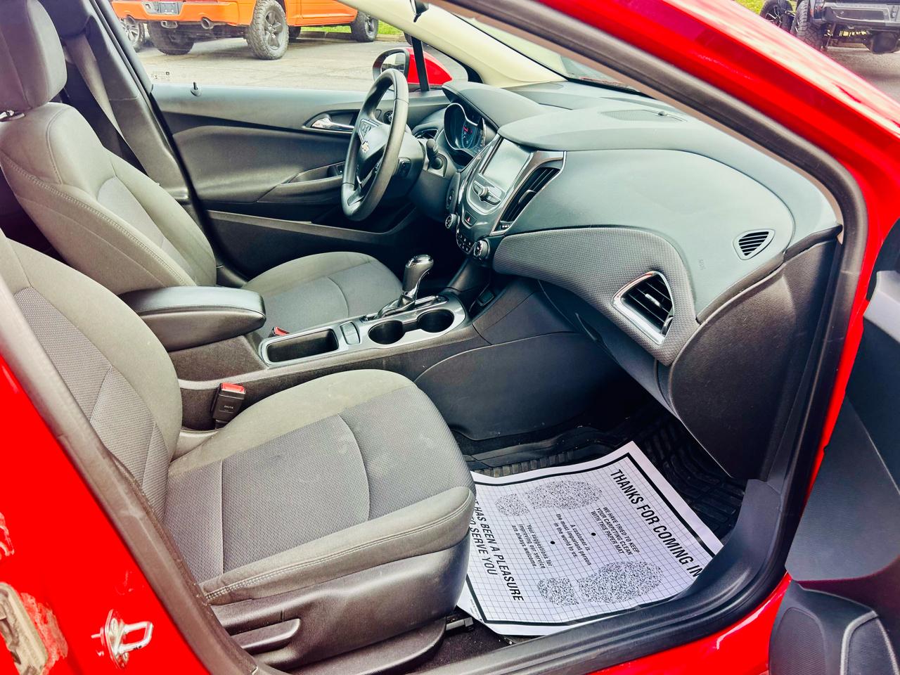 Chevrolet Cruze 4dr HB 1.4L LT w/1SD 2018