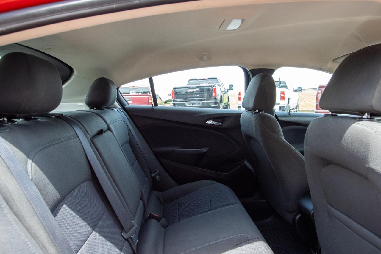 Chevrolet Cruze 4dr HB 1.4L LT w/1SD 2018