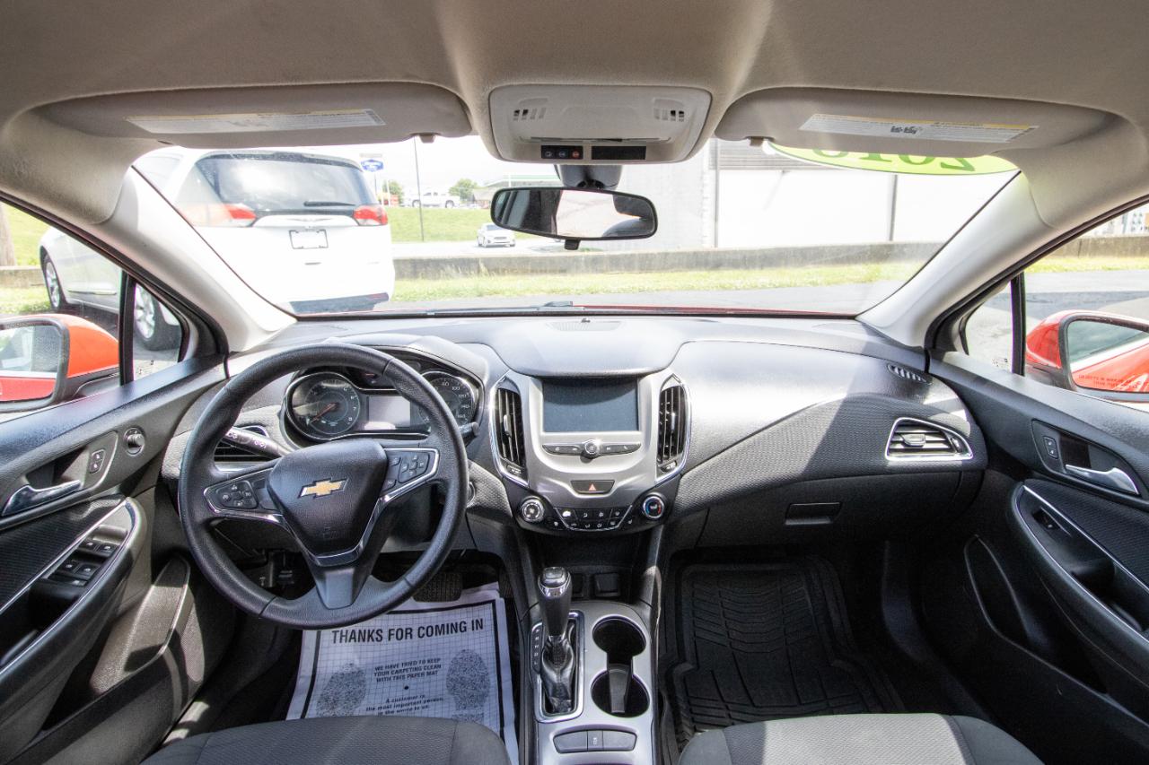 Chevrolet Cruze 4dr HB 1.4L LT w/1SD 2018