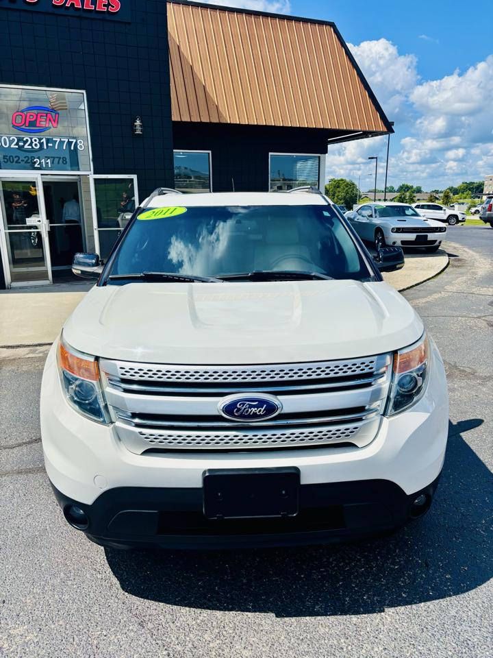 Ford Explorer 4WD 4dr XLT 2011