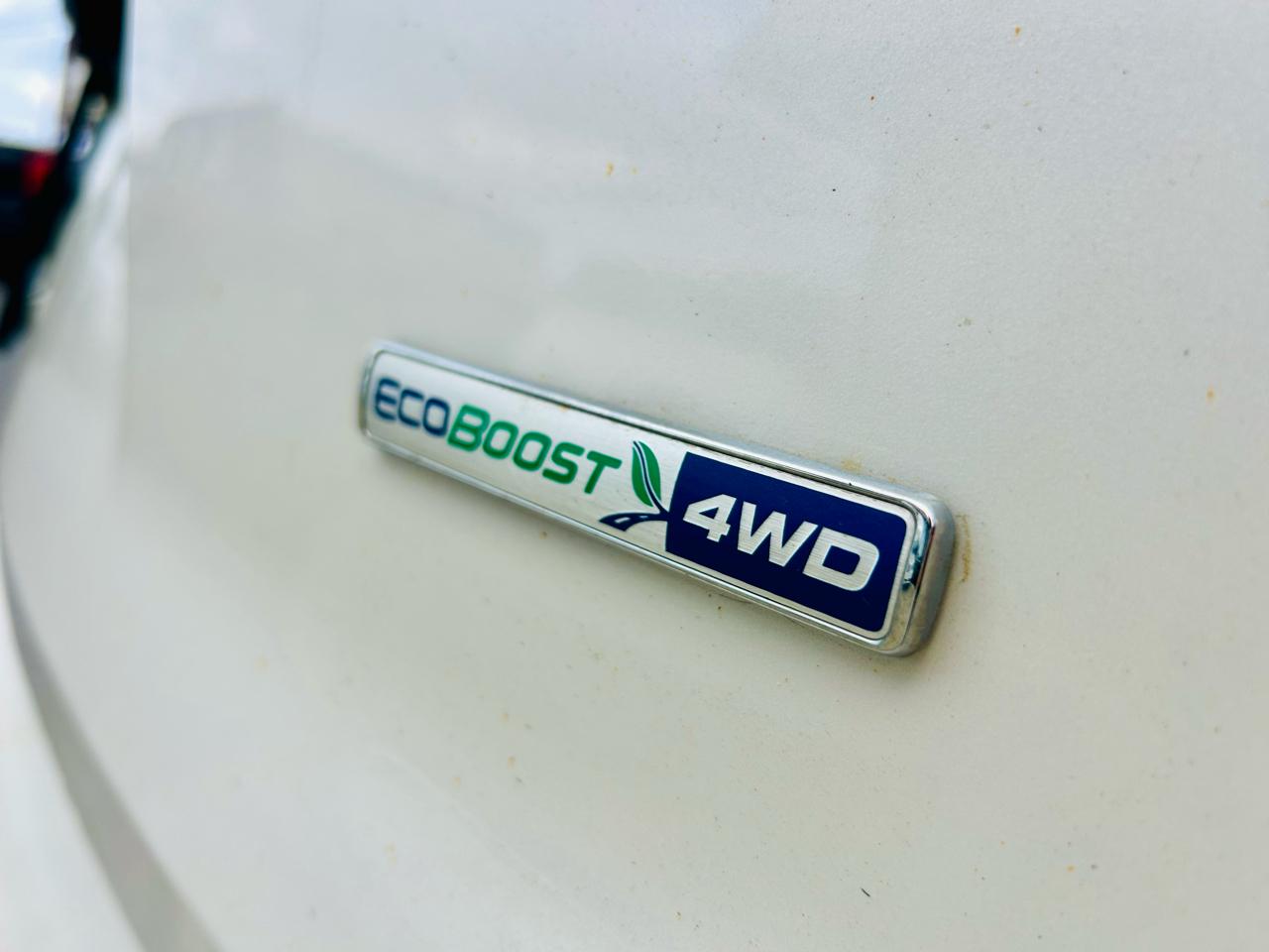 Ford Explorer 4WD 4dr Platinum 2016