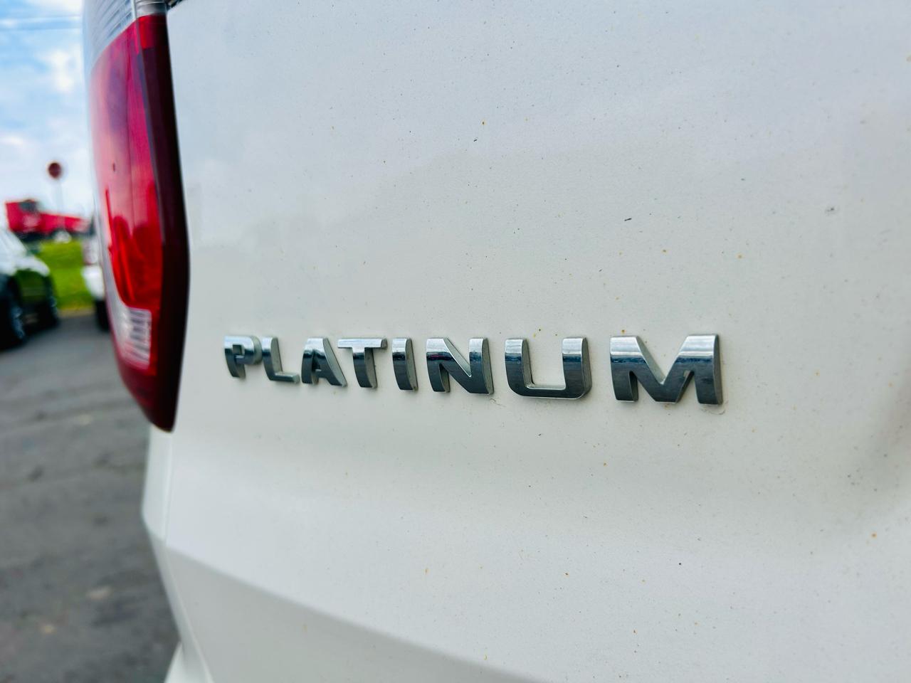 Ford Explorer 4WD 4dr Platinum 2016