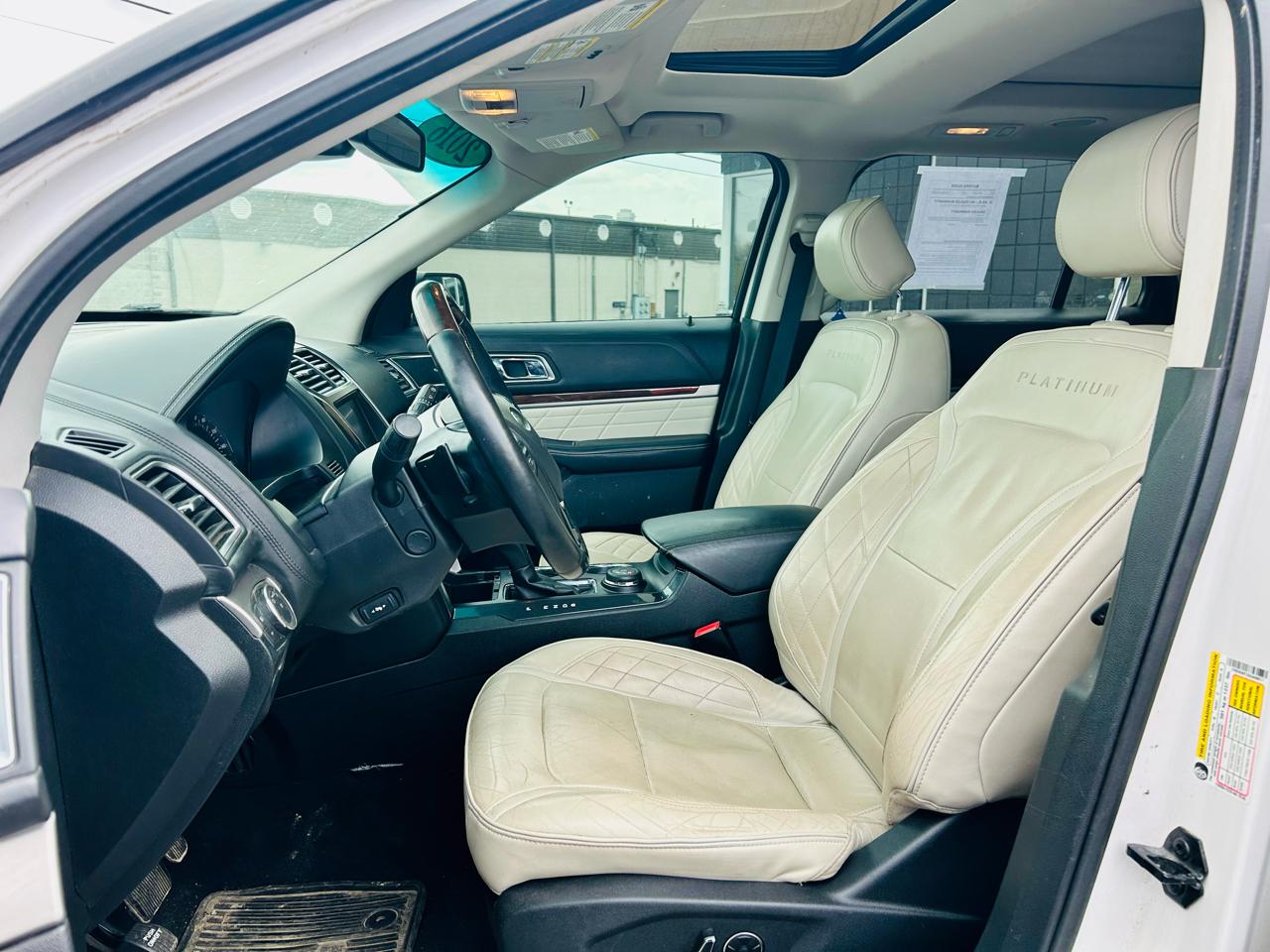 Ford Explorer 4WD 4dr Platinum 2016