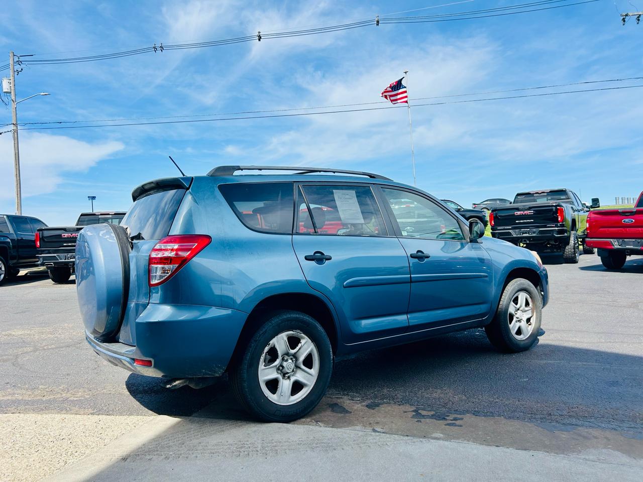 Toyota RAV4 FWD 4dr 4-cyl 4-Spd AT (Natl) 2010