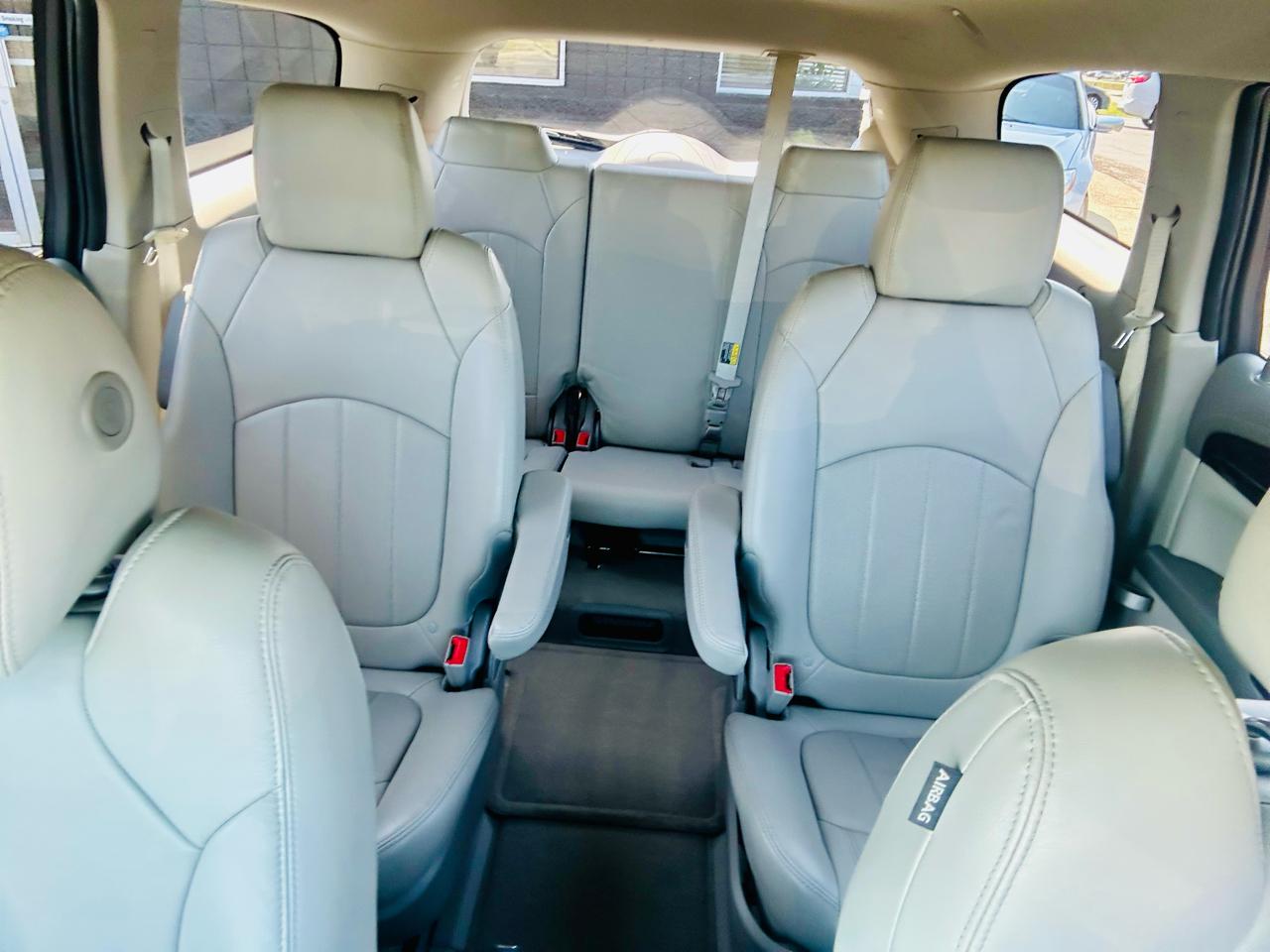 Buick Enclave AWD 4dr Premium 2017