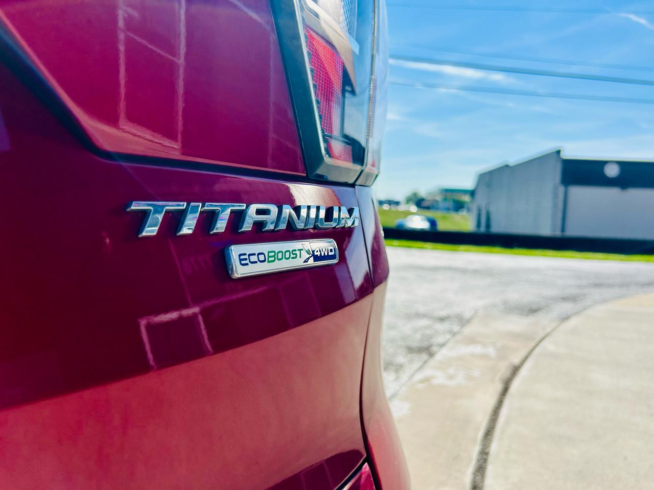 Ford Escape Titanium 4WD 2017