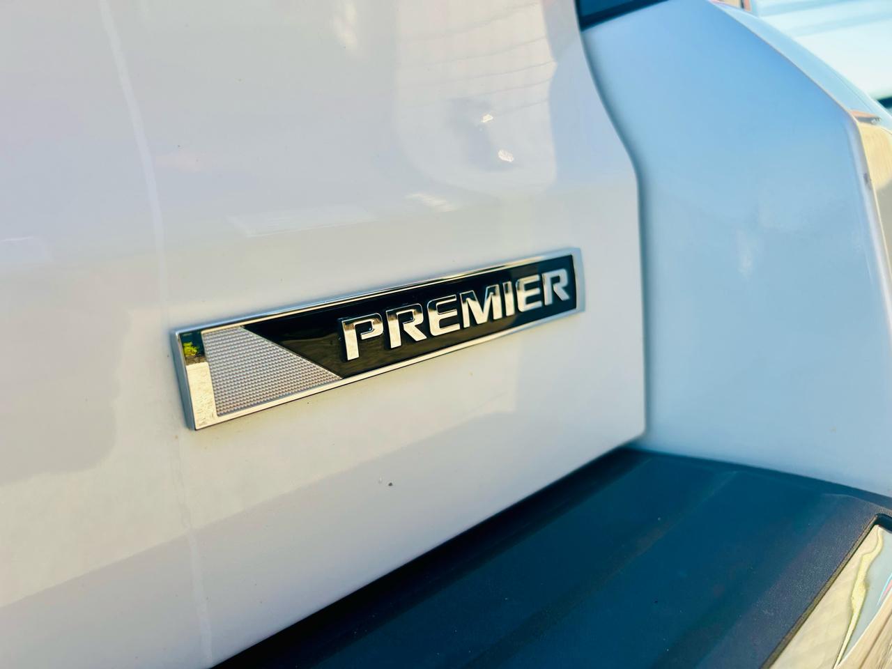 Chevrolet Tahoe 4WD 4dr Premier 2017