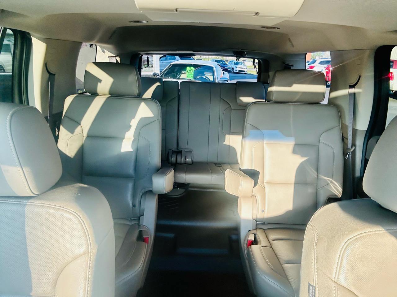 Chevrolet Tahoe 4WD 4dr Premier 2017