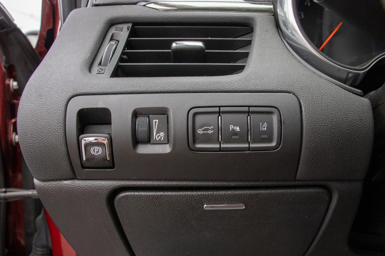 Chevrolet Impala 4dr Sdn LTZ w/2LZ 2016