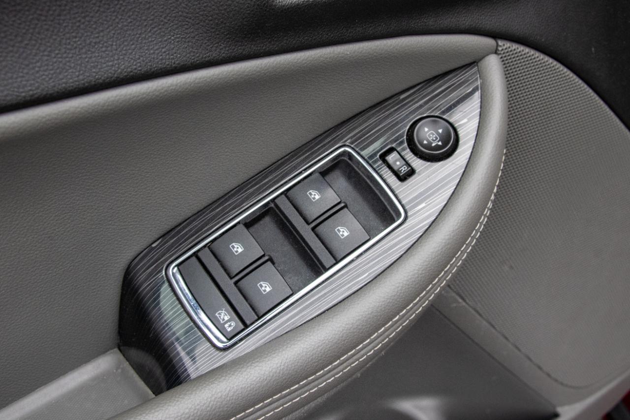 Chevrolet Impala 4dr Sdn LTZ w/2LZ 2016