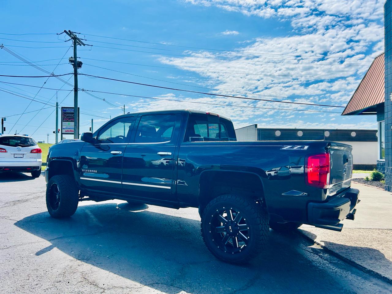 Chevrolet Silverado 1500 4WD Crew Cab 143.5" LTZ w/2LZ 2016