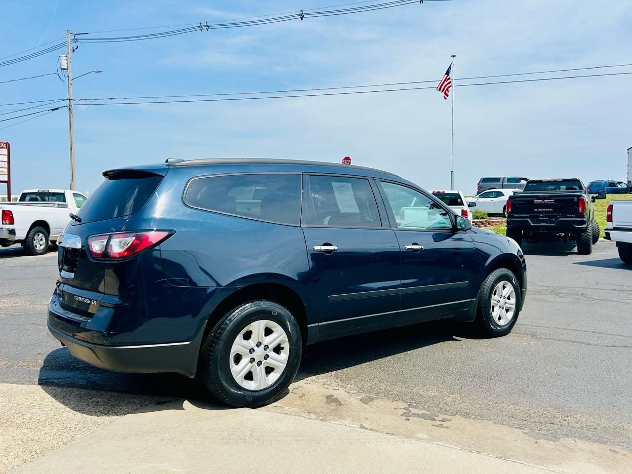 Chevrolet Traverse FWD 4dr LS w/1LS 2016