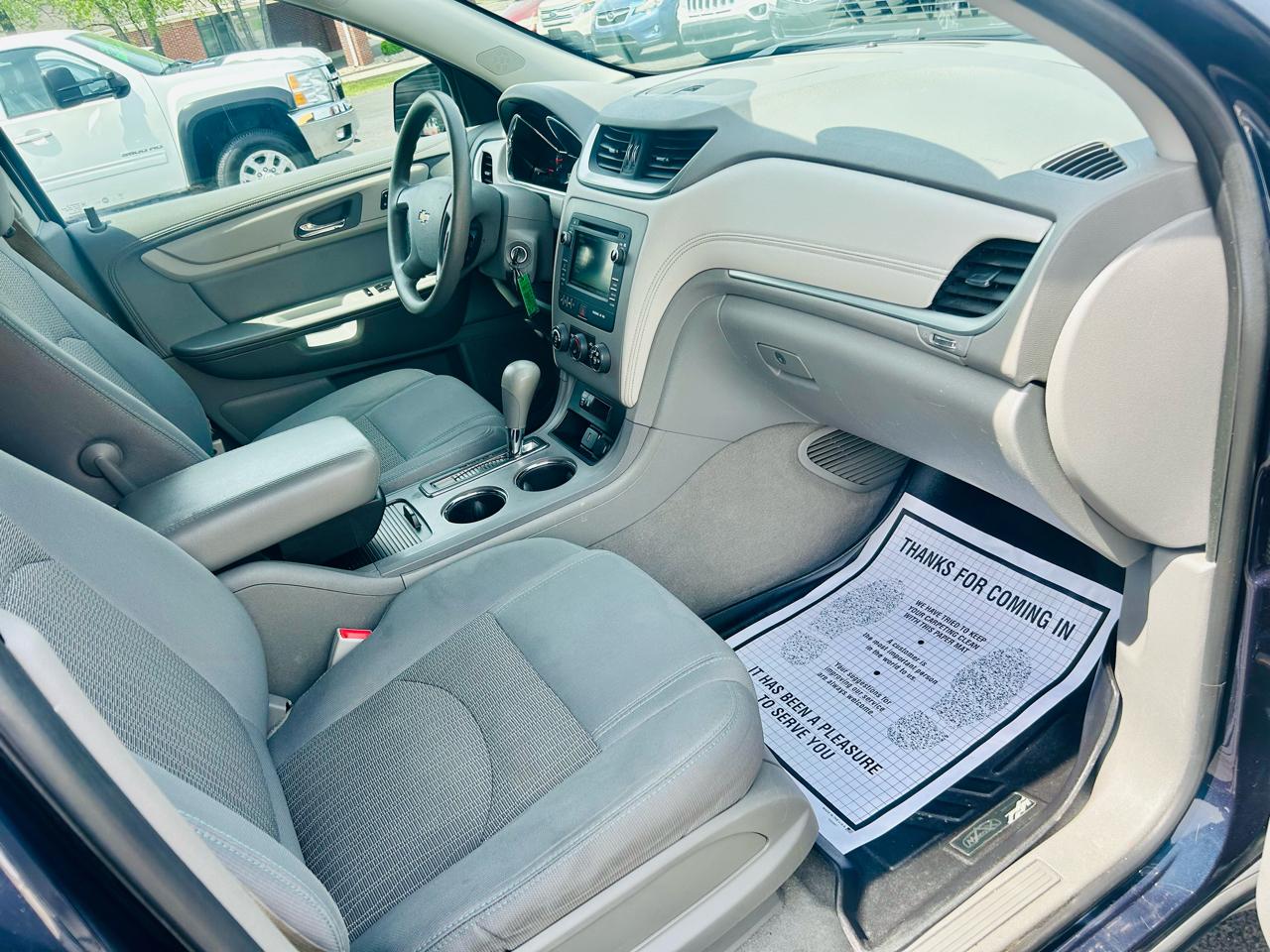 Chevrolet Traverse FWD 4dr LS w/1LS 2016