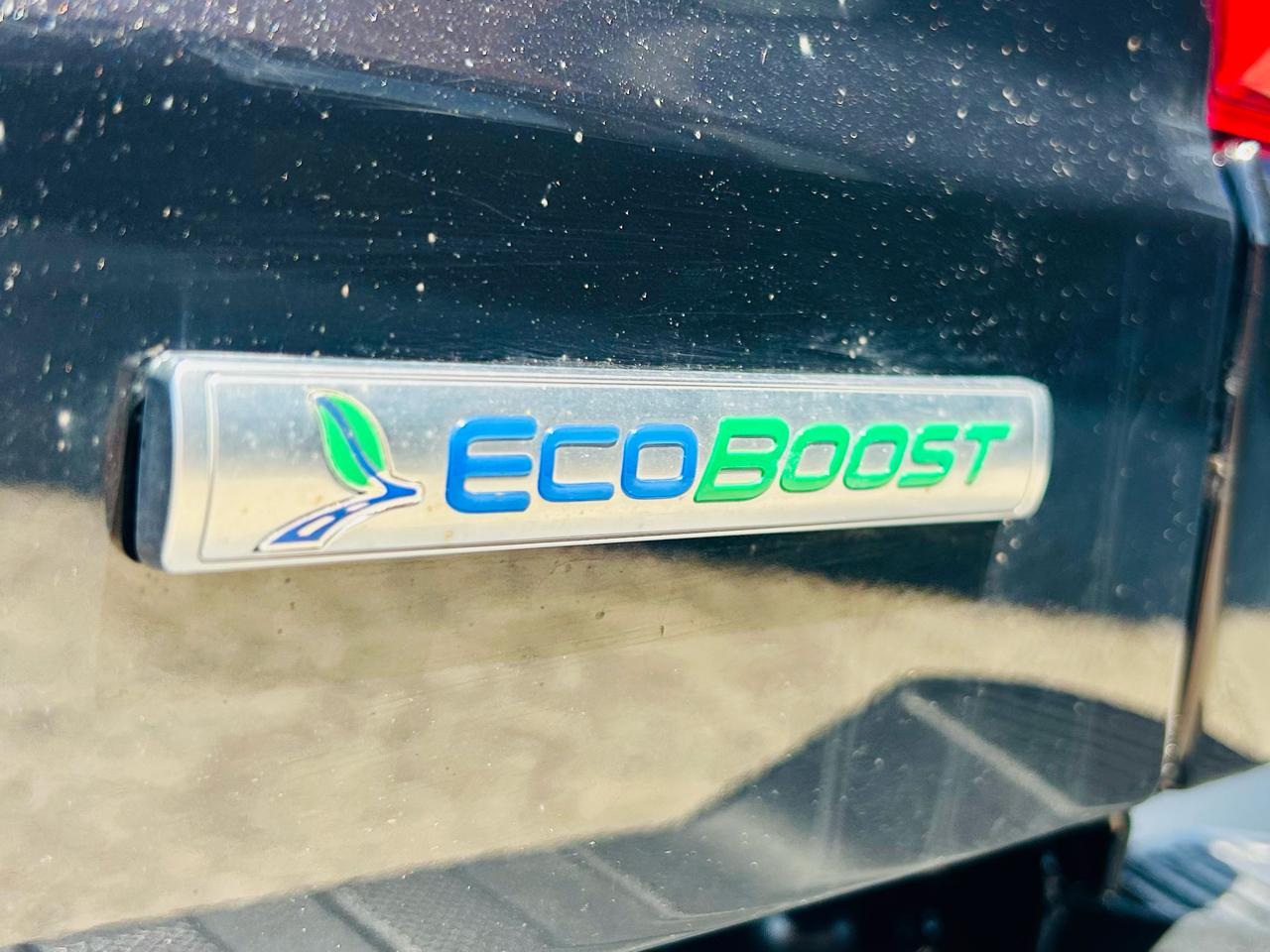 Ford F-150 Lariat 4WD SuperCrew 5.5' Box 2022