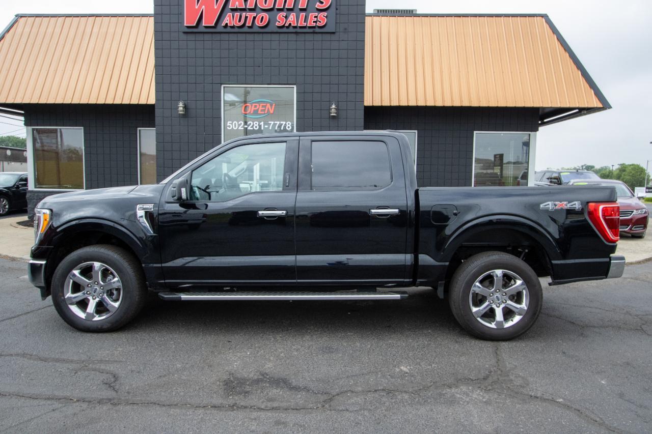 Ford F-150 4WD SuperCrew 145" XLT 2022