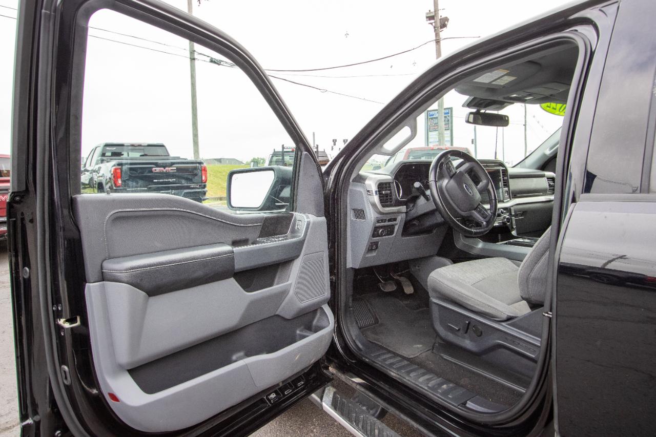 Ford F-150 4WD SuperCrew 145" XLT 2022