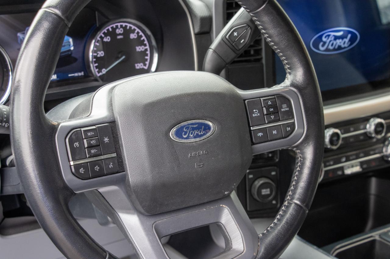 Ford F-150 4WD SuperCrew 145" XLT 2022