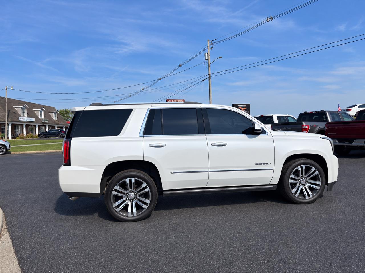 GMC Yukon 4WD 4dr Denali 2018