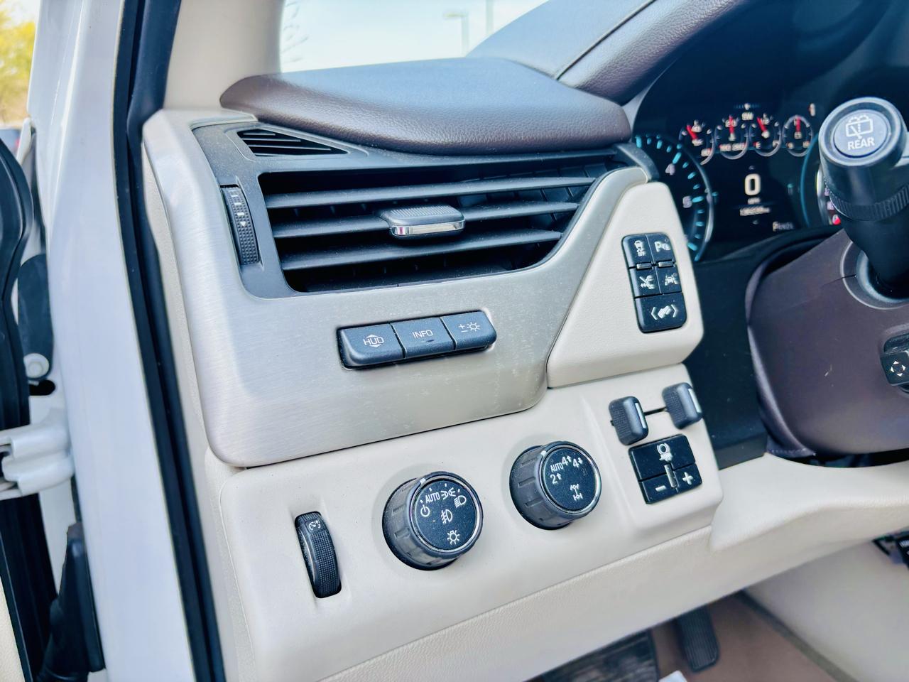 GMC Yukon 4WD 4dr Denali 2018