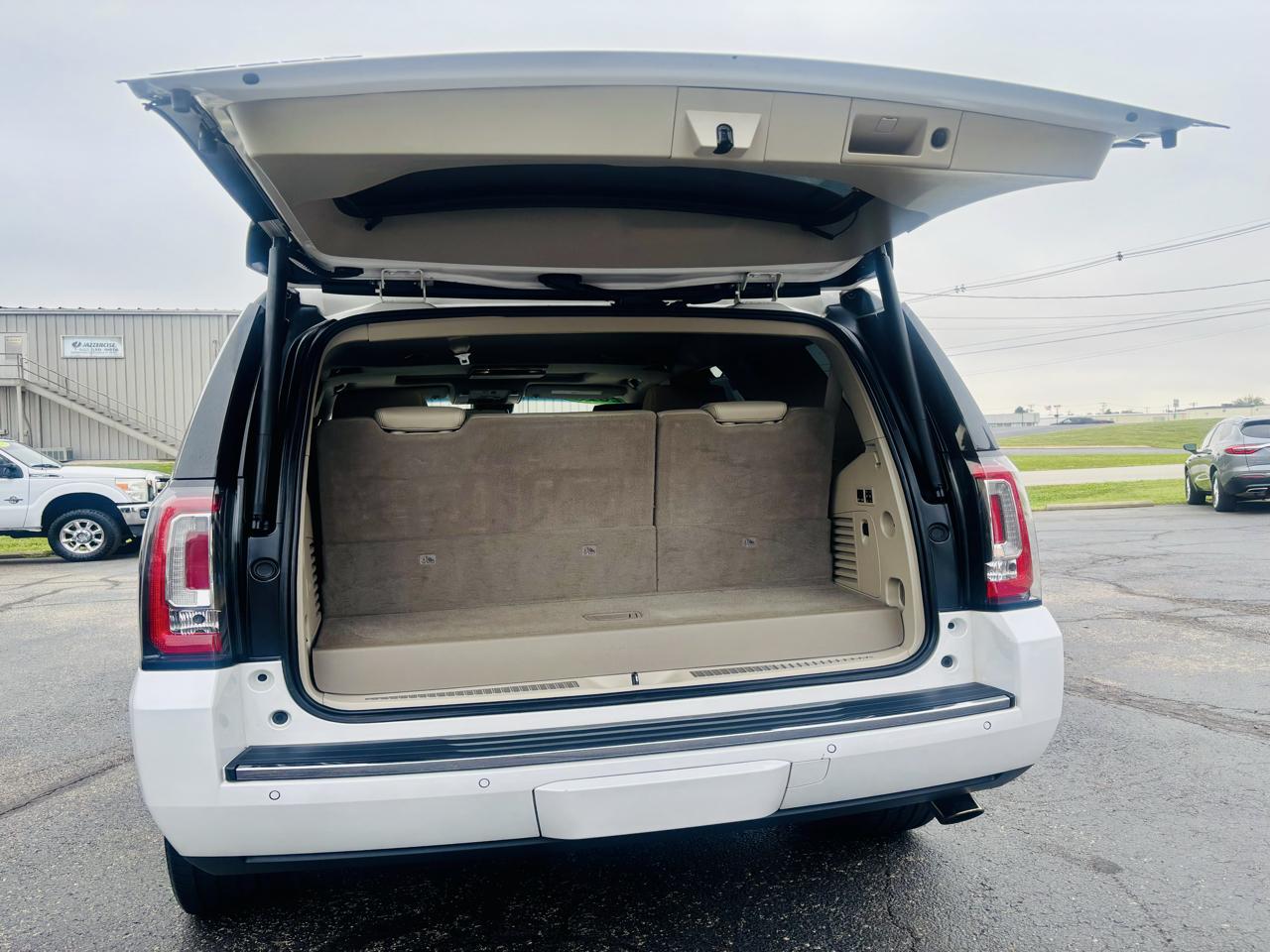 GMC Yukon 4WD 4dr Denali 2018