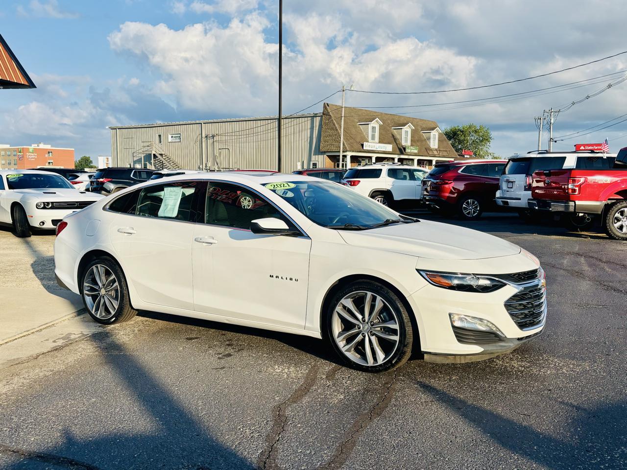 Chevrolet Malibu 4dr Sdn LT 2021