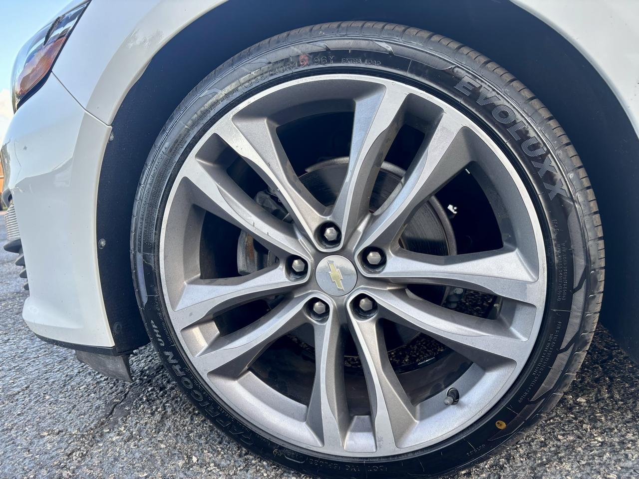 Chevrolet Malibu 4dr Sdn LT 2021