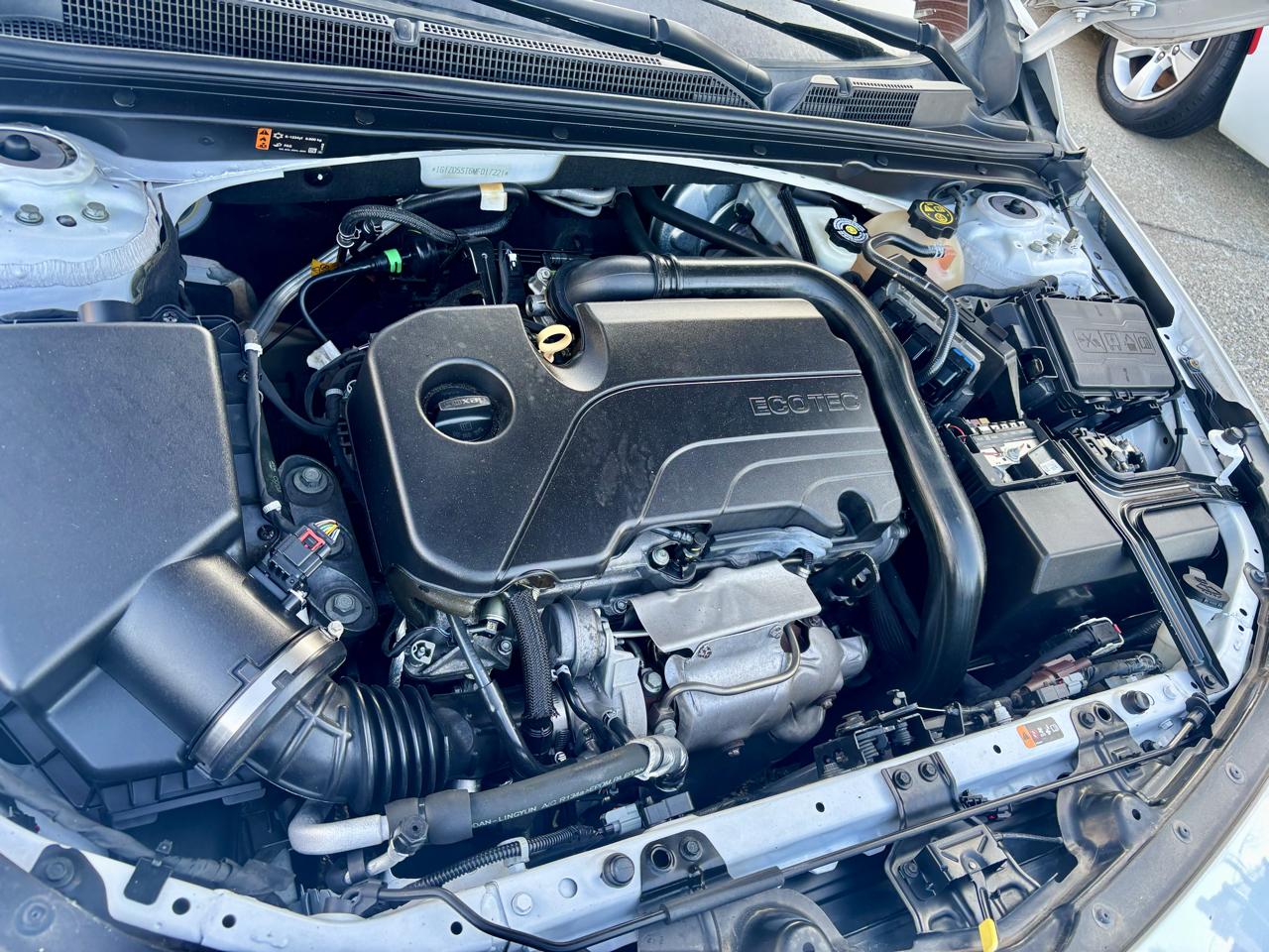 Chevrolet Malibu 4dr Sdn LT 2021
