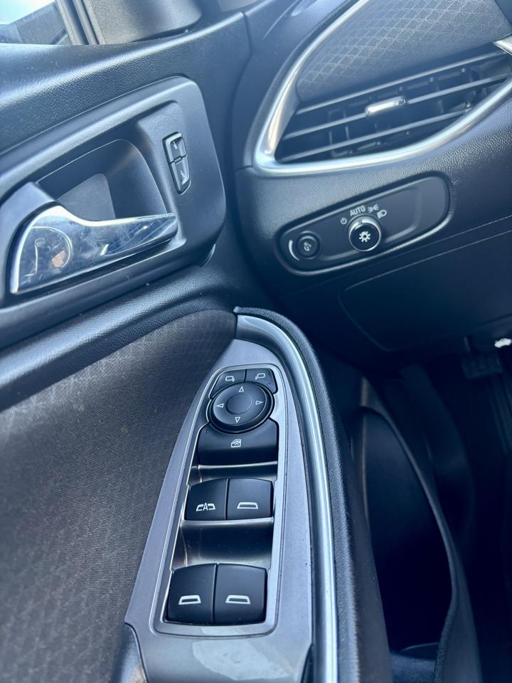 Chevrolet Malibu 4dr Sdn LT 2021
