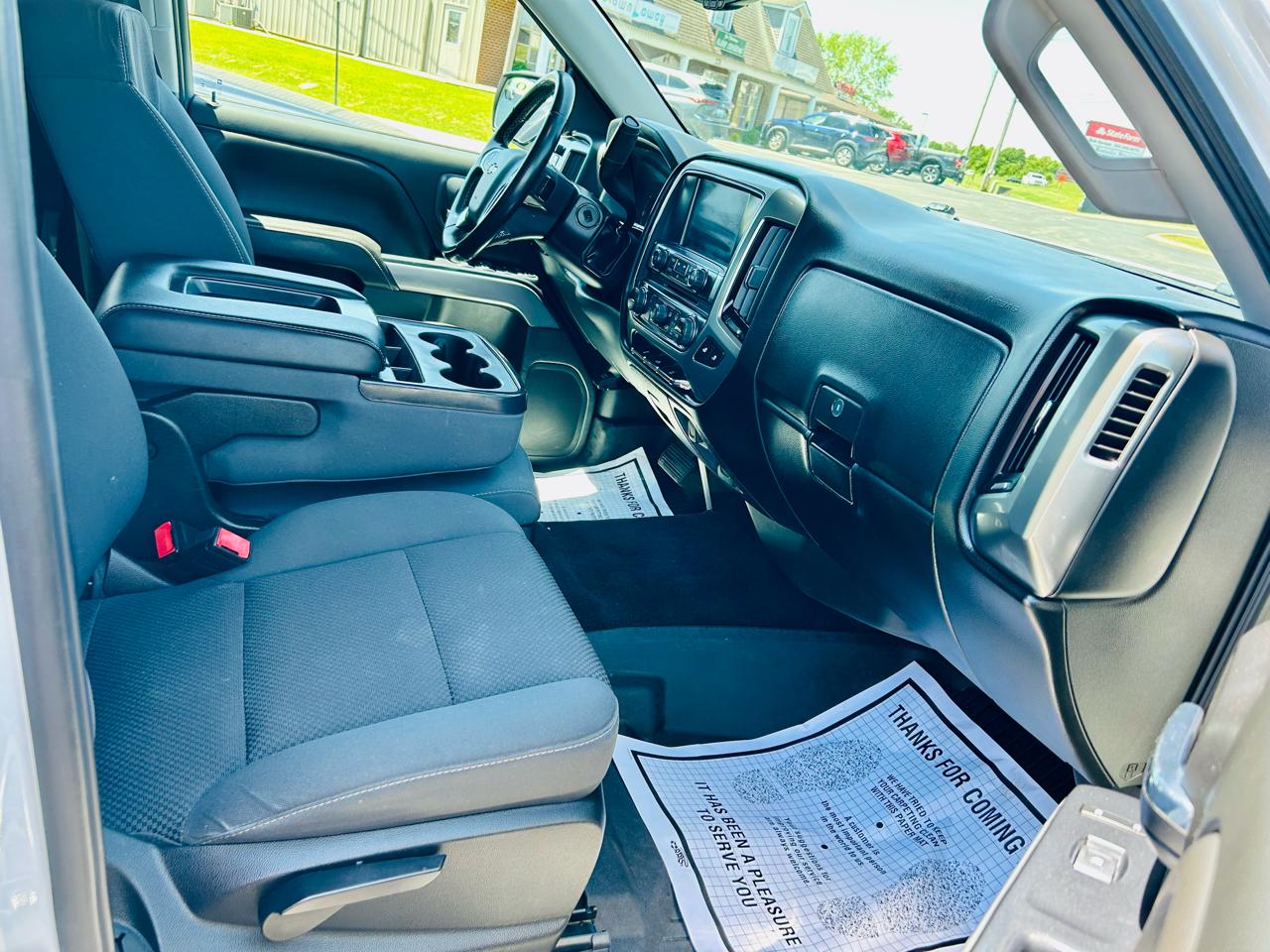 Chevrolet Silverado 1500 4WD Crew Cab 143.5" LT w/2LT 2018