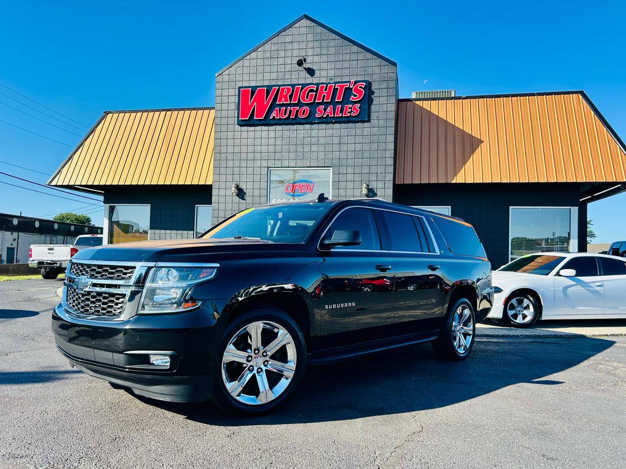 2017 Chevrolet Suburban 4WD 4dr 1500 LT