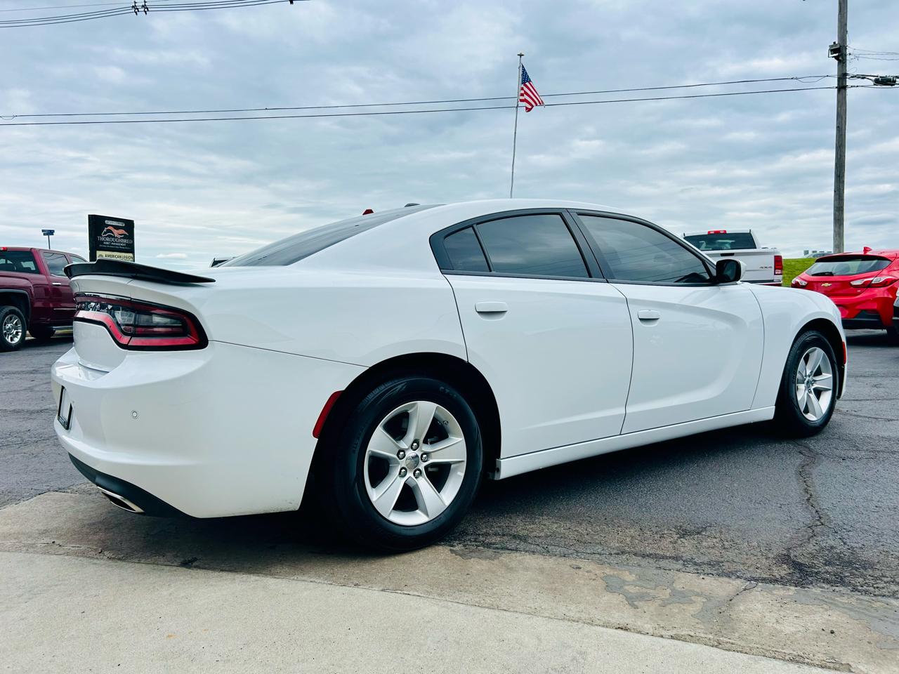 Dodge Charger SXT RWD 2022